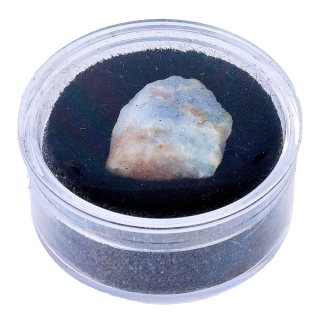 Hackmanite Rough UV